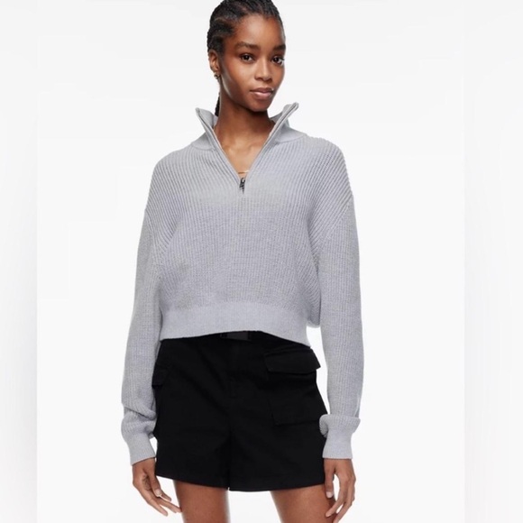 Aritzia Sweaters - Aritzia TNA Ashbury Quarter Zip Ribbed Knit Cropped Pullover Gray XXS